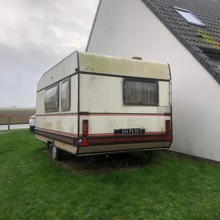 Vintage Caravane * Les Attaques