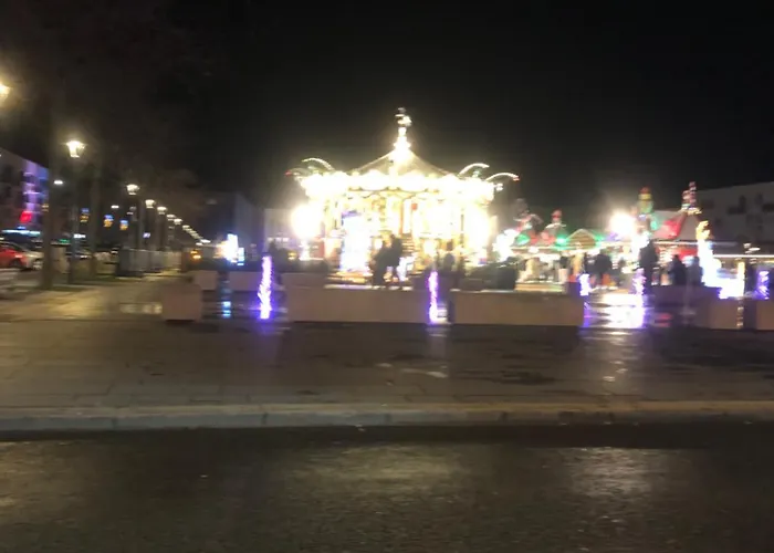 Vintage Caravane Camping Les Attaques